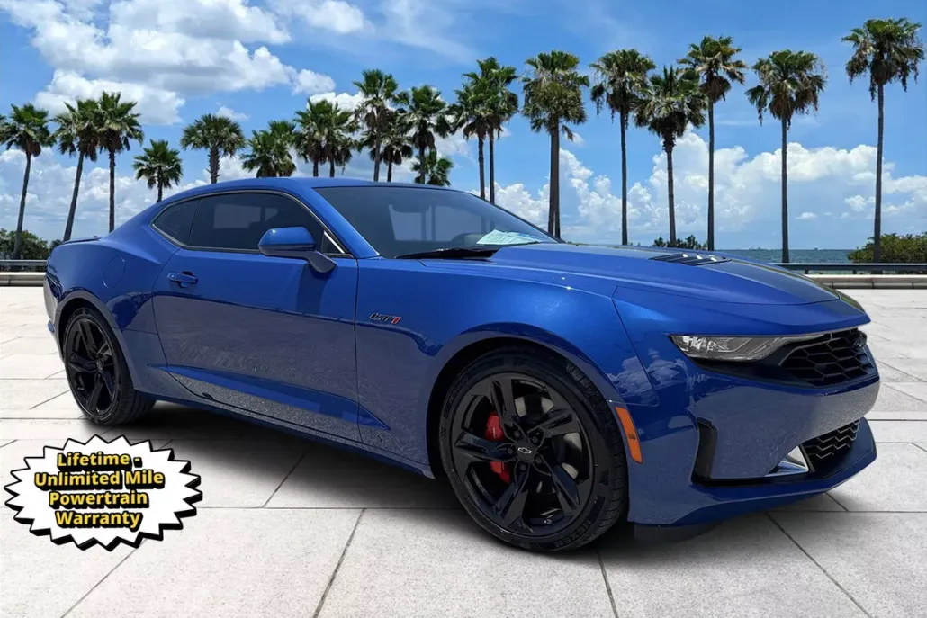 2023 Chevrolet Camaro LT1 photo 1