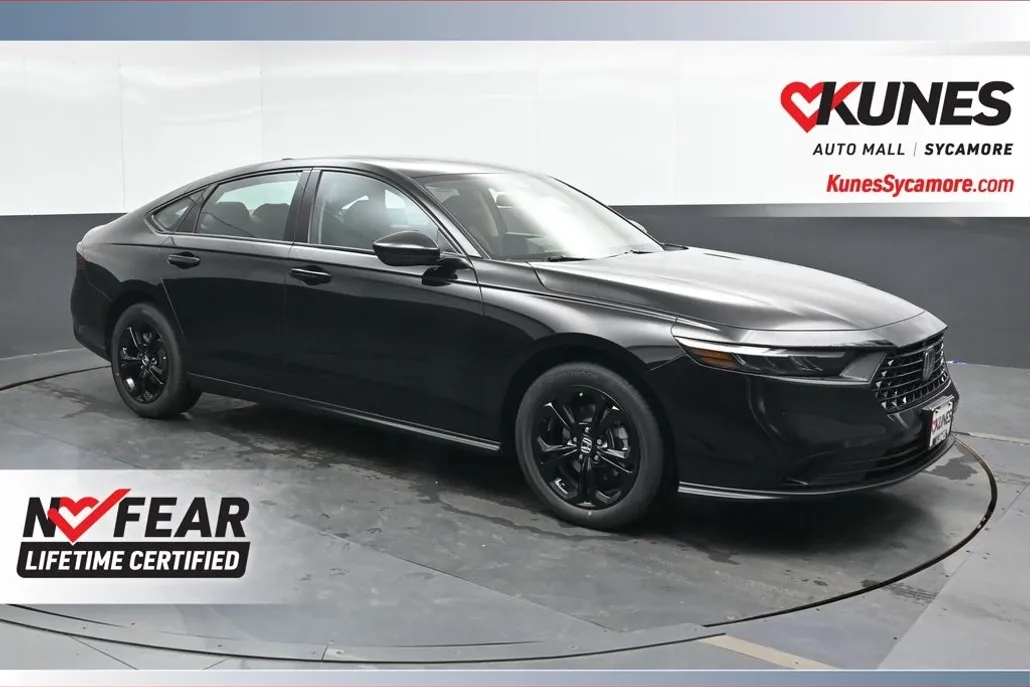 2025 Honda Accord SE photo 1