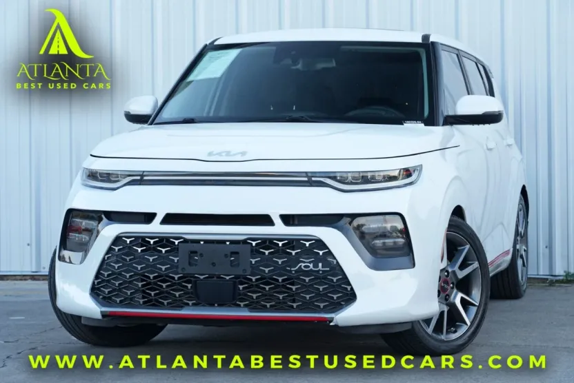 2022 Kia Soul GT-Line Turbo photo 1