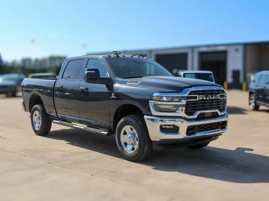 2025 Ram 2500 Tradesman photo 1