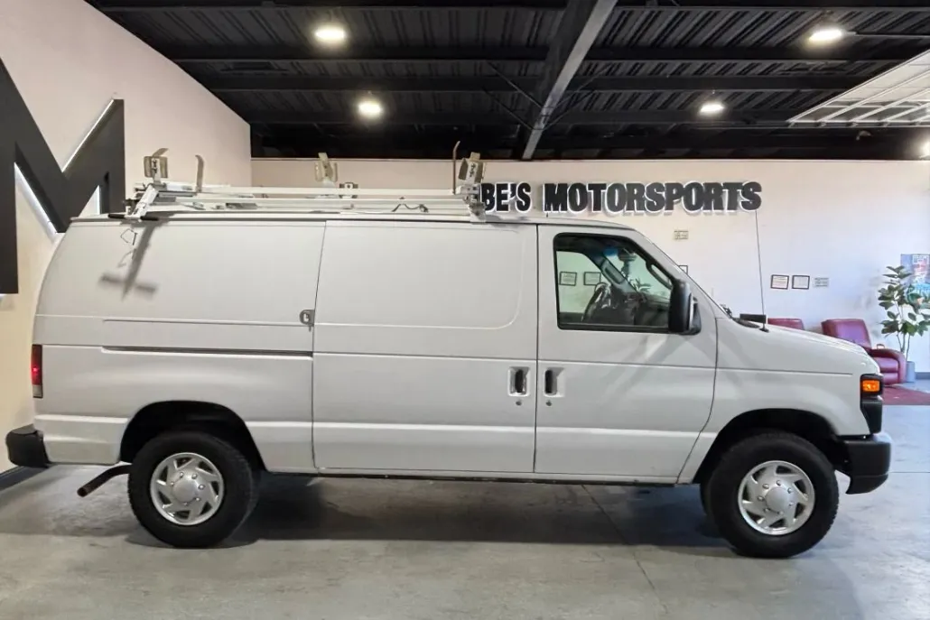 2012 Ford E-250 photo 1