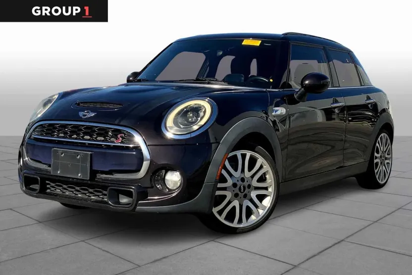 2016 Mini Cooper Hardtop 4 Door S photo 1