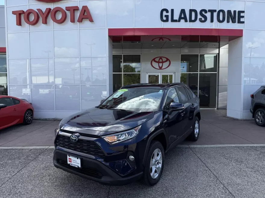 2021 Toyota RAV4 Hybrid XLE photo 1