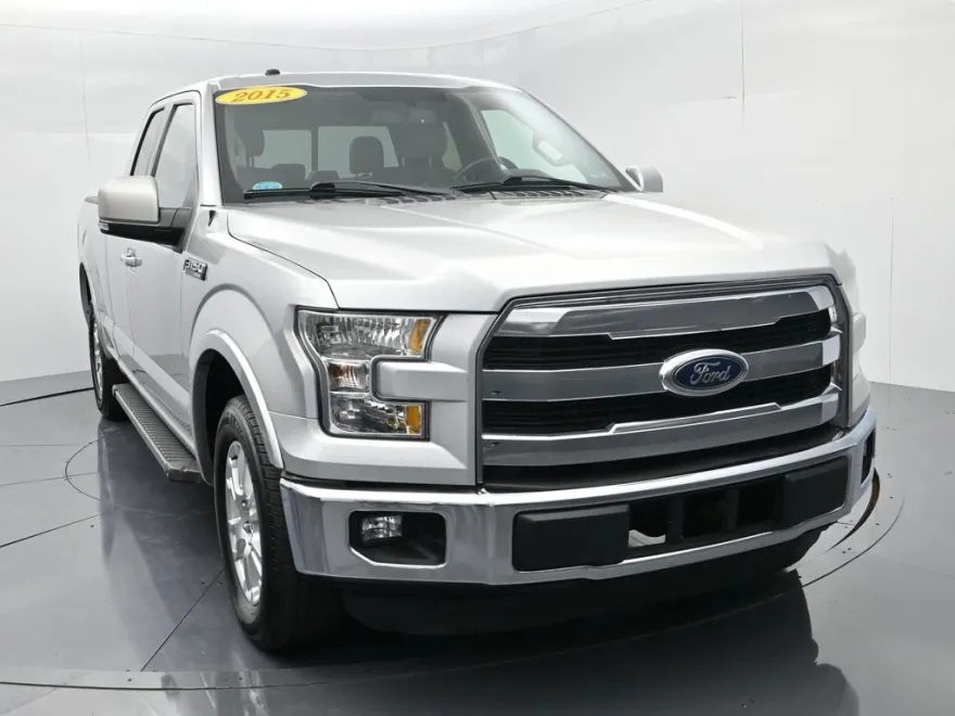 2015 Ford F-150 Lariat photo 1