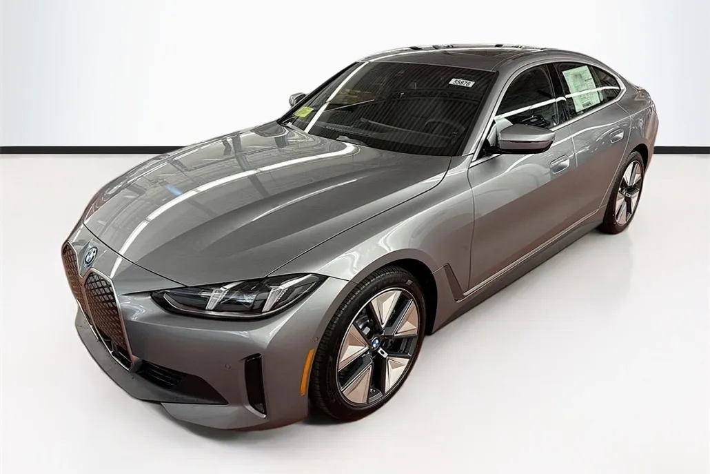 2025 Bmw i4 xDrive40 photo 1