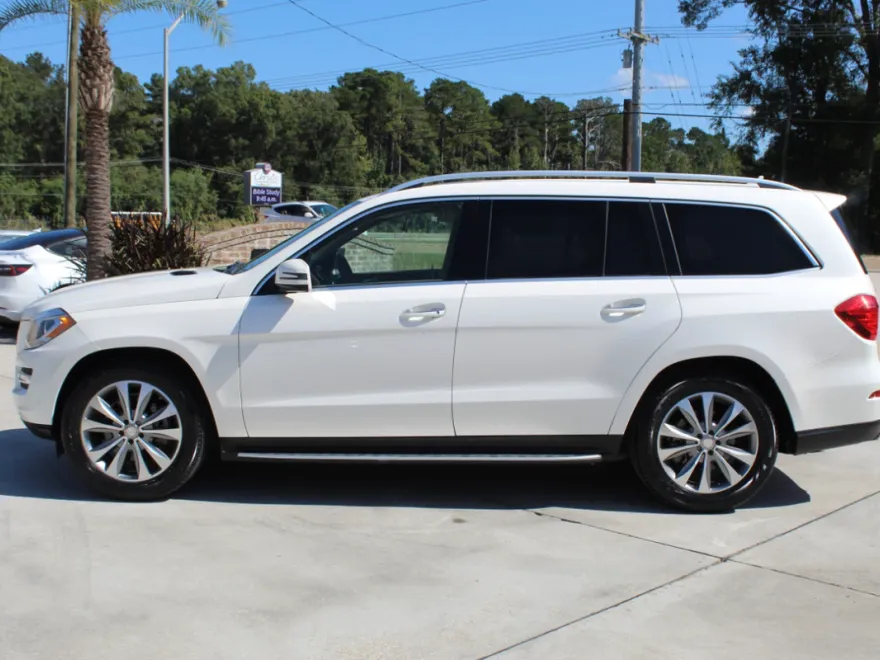 2015 Mercedes Benz GL 450 photo 1