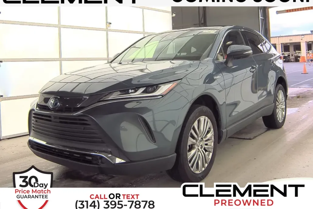 2021 Toyota Venza LE photo 1