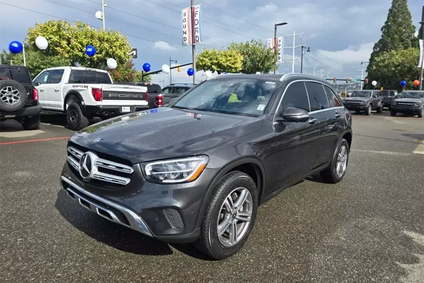 2022 Mercedes Benz GLC 300 4MATIC photo 1