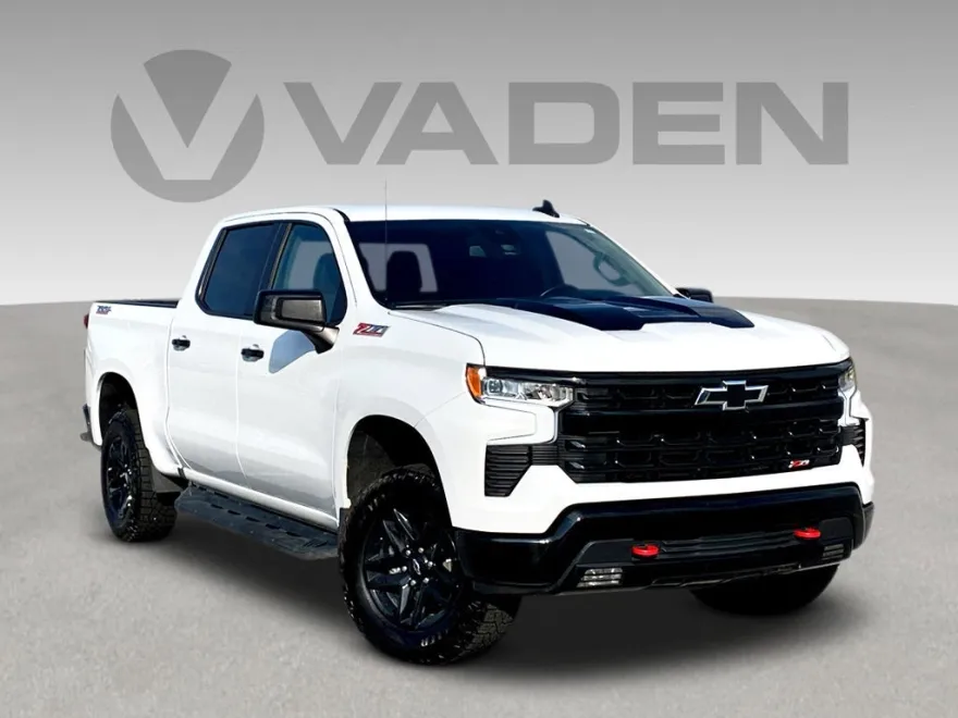 2024 Chevrolet Silverado 1500 LT Trail Boss photo 1