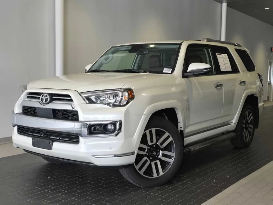 2023 Toyota 4Runner Limited 4WD photo 1