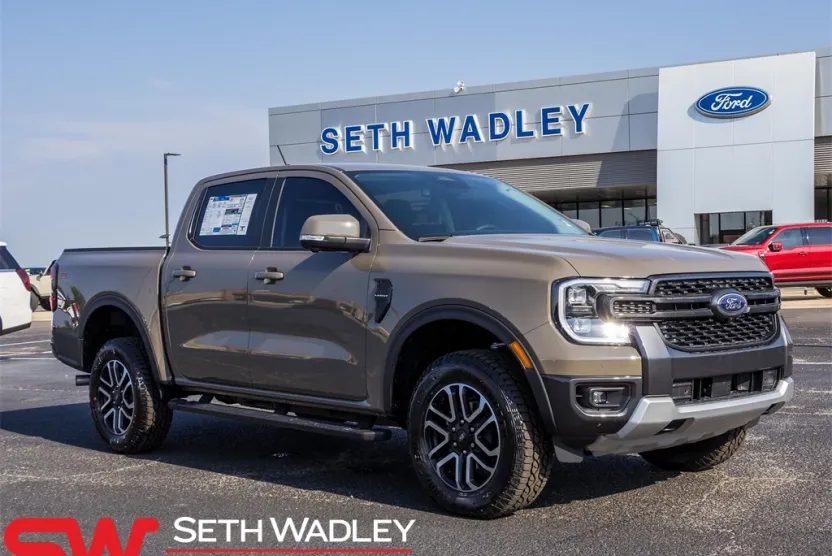 2025 Ford Ranger Lariat photo 1