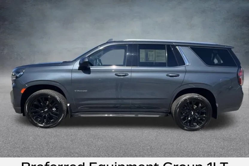 2021 Chevrolet Tahoe LT photo 1