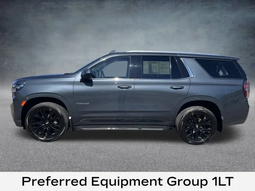 2021 Chevrolet Tahoe LT photo 1