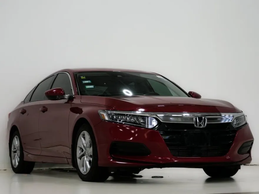 2018 Honda Accord LX photo 1
