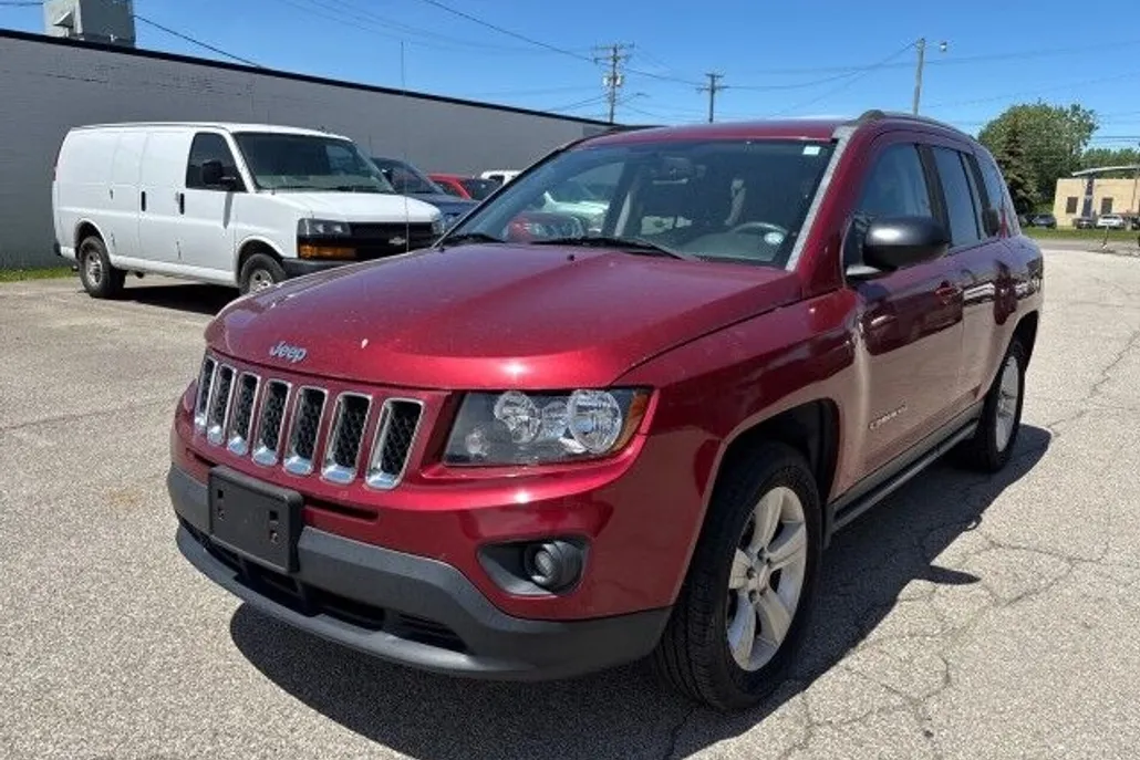 2016 Jeep Compass Sport photo 1