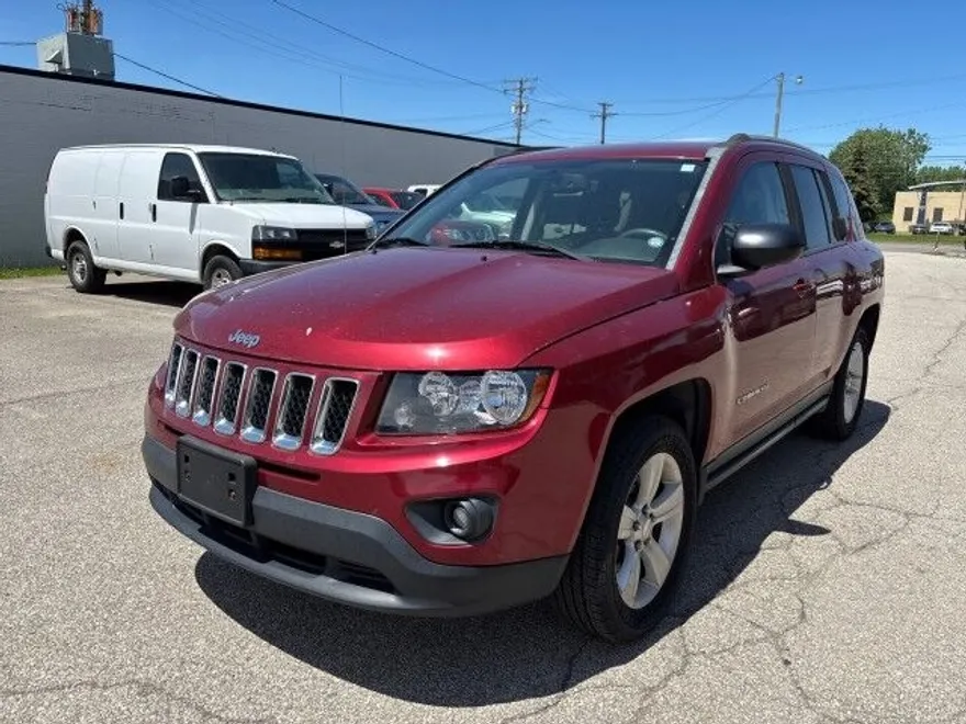 2016 Jeep Compass Sport photo 1
