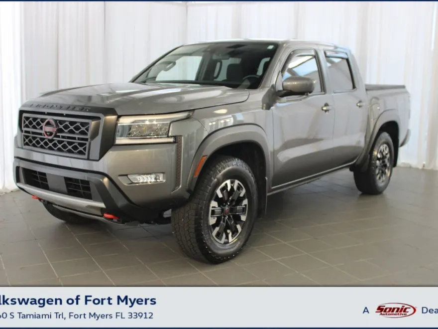 2023 Nissan Frontier Crew Cab PRO-4X photo 1