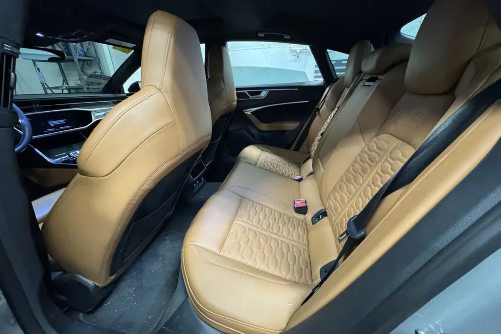 2021 Audi RS 7 photo 1