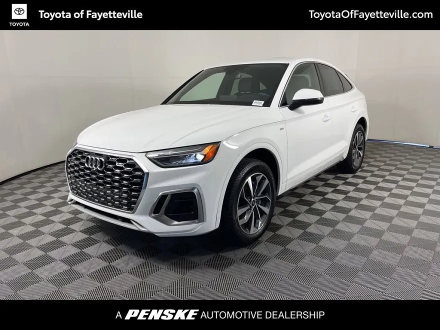 2022 Audi Q5 Sportback 45 S line Premium photo 1