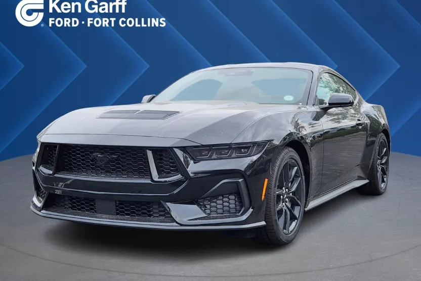 2025 Ford Mustang GT Premium photo 1