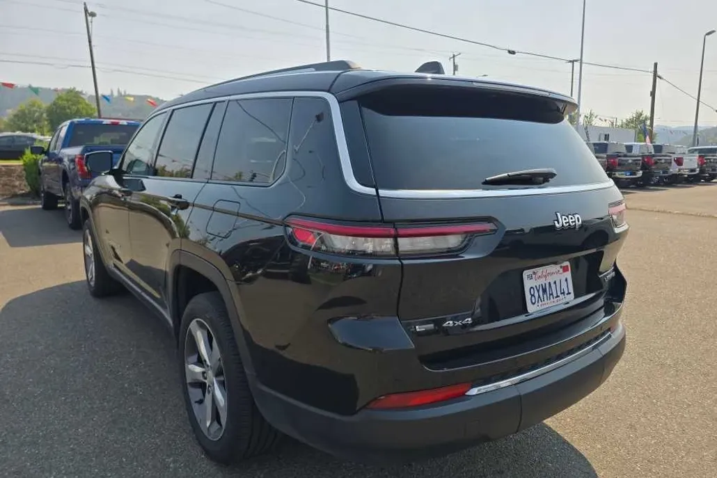 2021 Jeep Grand Cherokee Limited photo 1