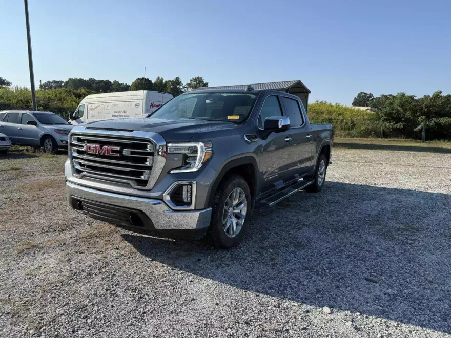 2021 Gmc Sierra 1500 SLT photo 1
