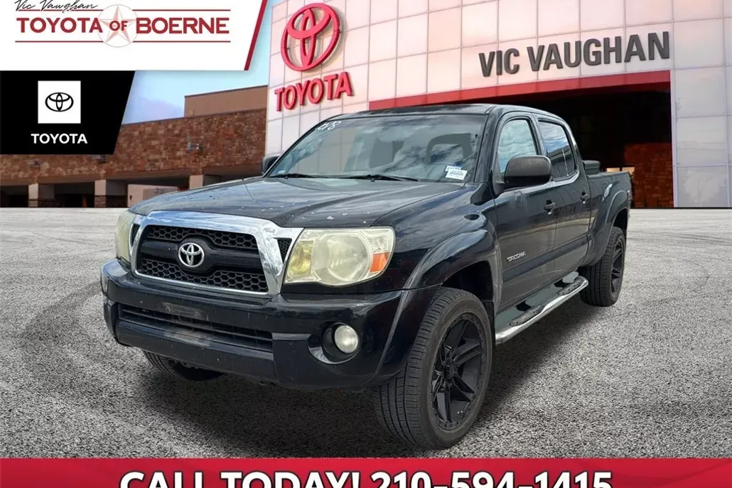 2011 Toyota Tacoma PreRunner V6 photo 1