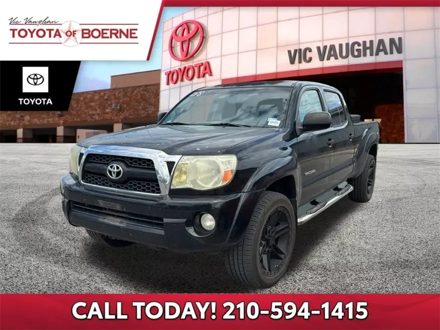 2011 Toyota Tacoma PreRunner V6 photo 1