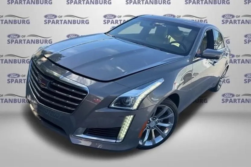 2017 Cadillac CTS Luxury photo 1