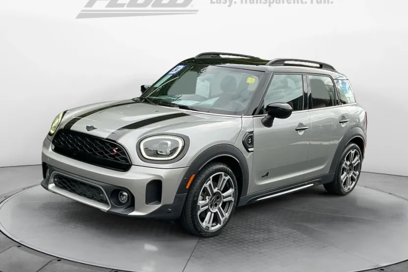 2024 Mini Countryman S ALL4 photo 1
