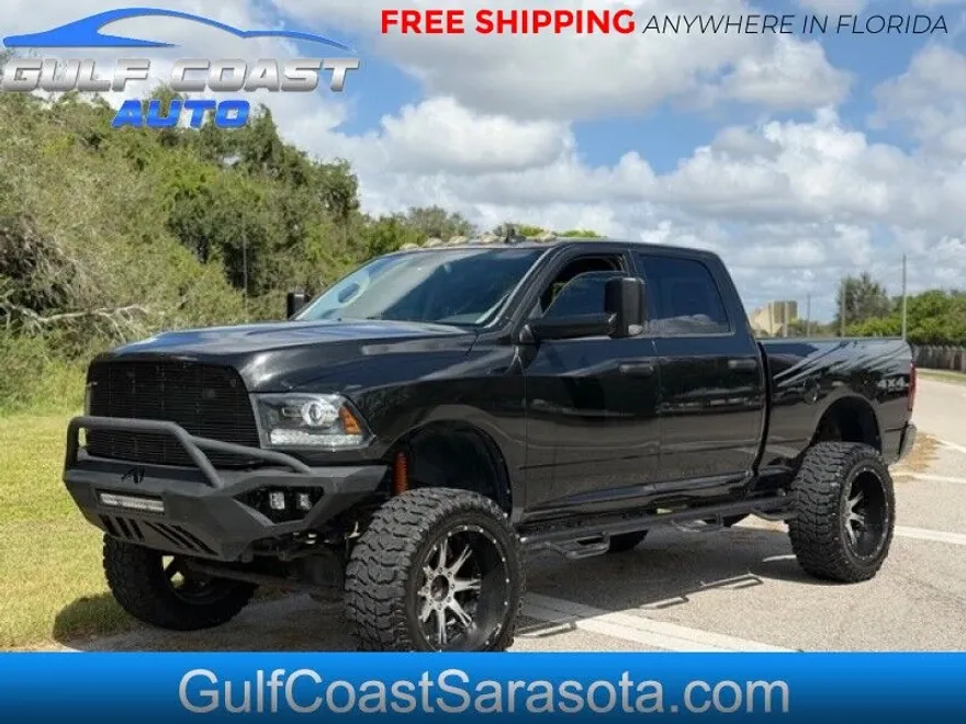 2015 Dodge Ram SLT photo 1
