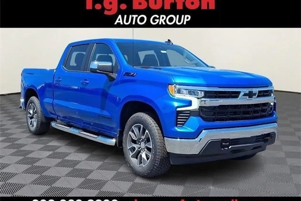 2025 Chevrolet Silverado 1500 LT photo 1