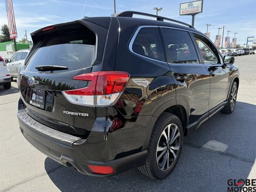 2020 Subaru Forester Limited photo 1