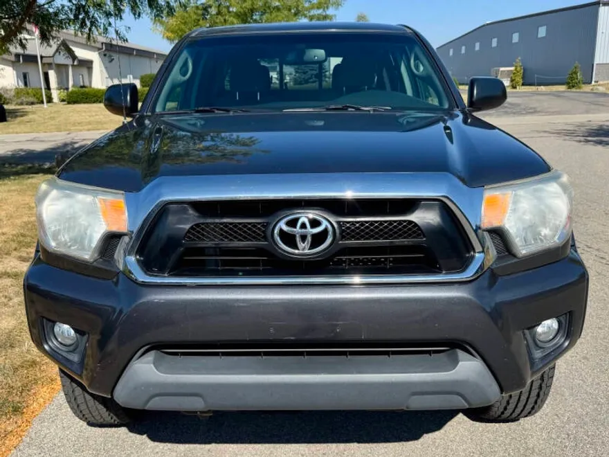 2012 Toyota Tacoma V6 photo 1