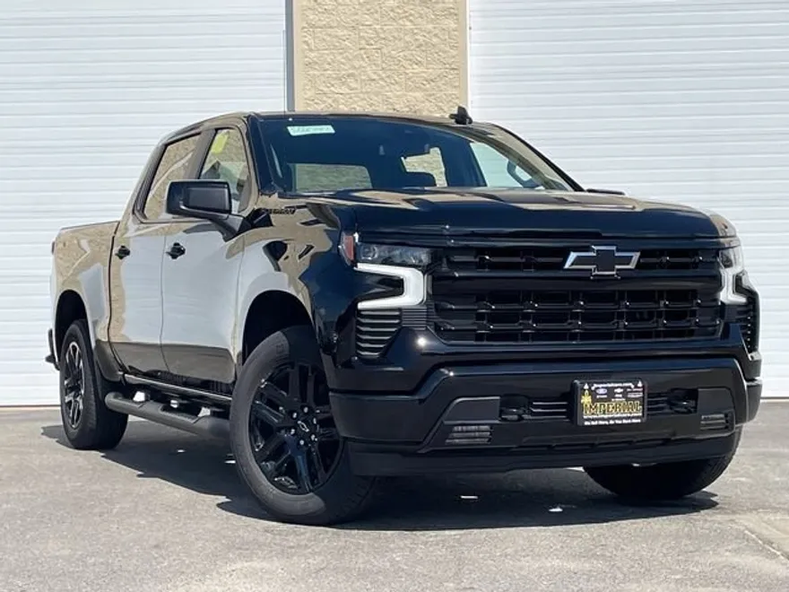 2026 Chevrolet Silverado 1500 RST photo 1