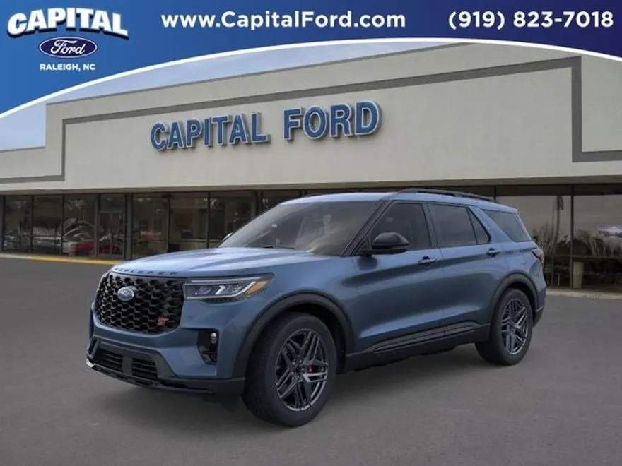 2025 Ford Explorer ST photo 1