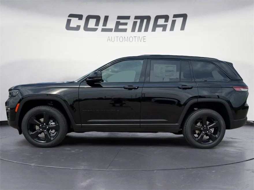 2025 Jeep Grand Cherokee Limited photo 1