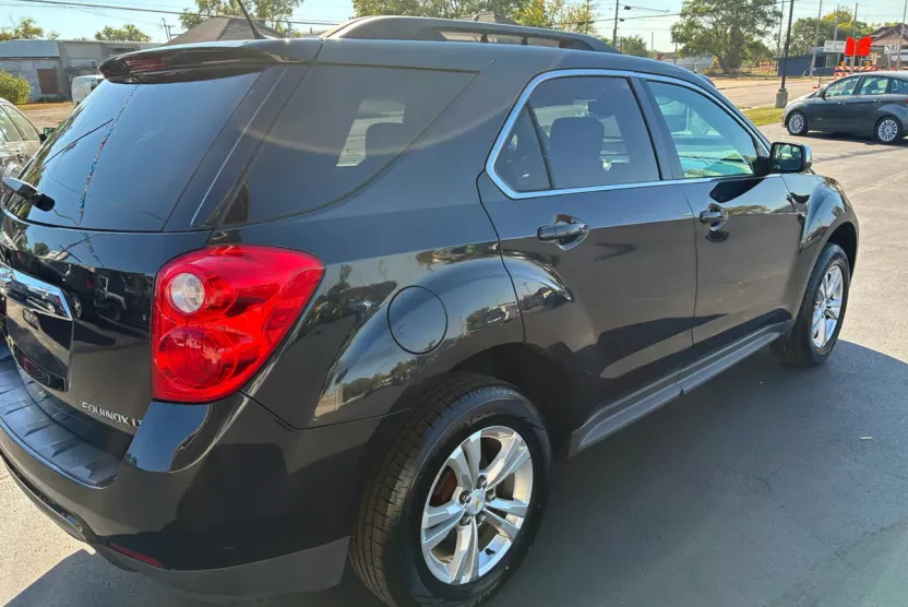 2013 Chevrolet Equinox photo 1