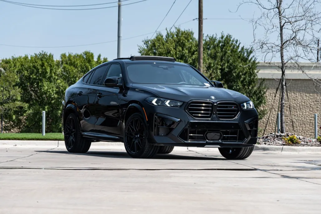 2025 Bmw X6 M photo 1