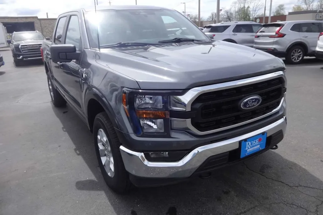 2023 Ford F-150 XLT photo 1