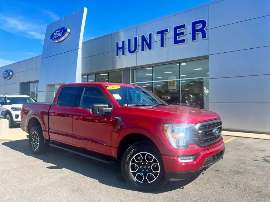 2022 Ford F-150 XLT photo 1