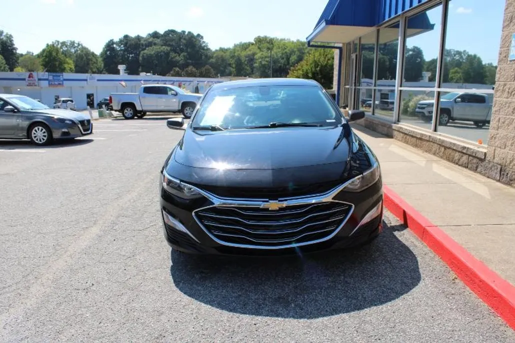 2020 Chevrolet Malibu LS photo 1
