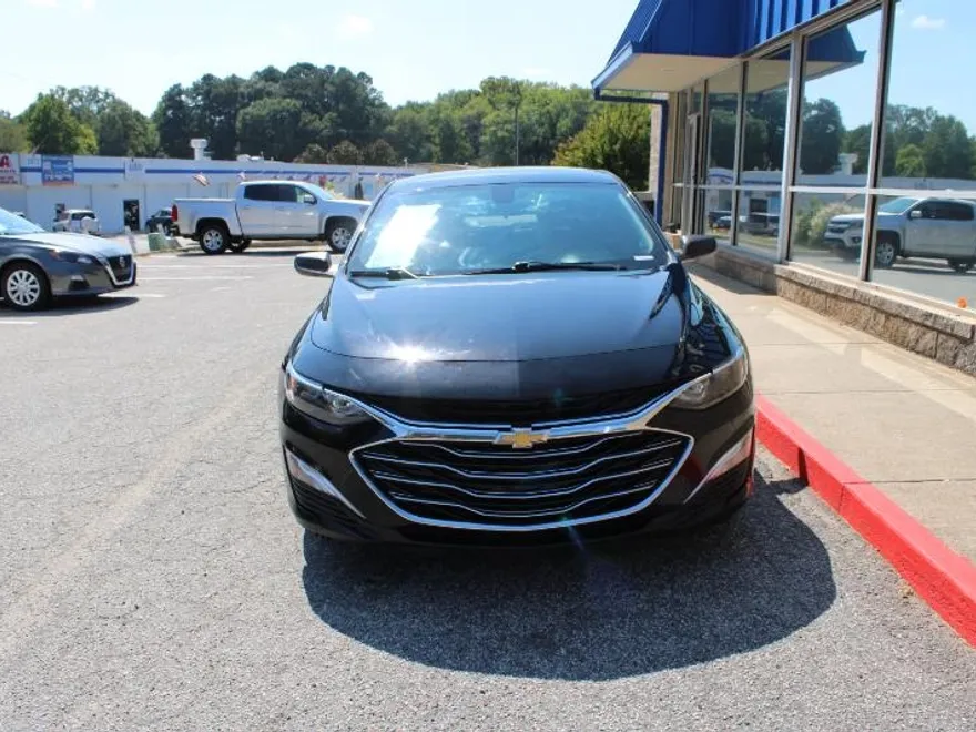 2020 Chevrolet Malibu LS photo 1