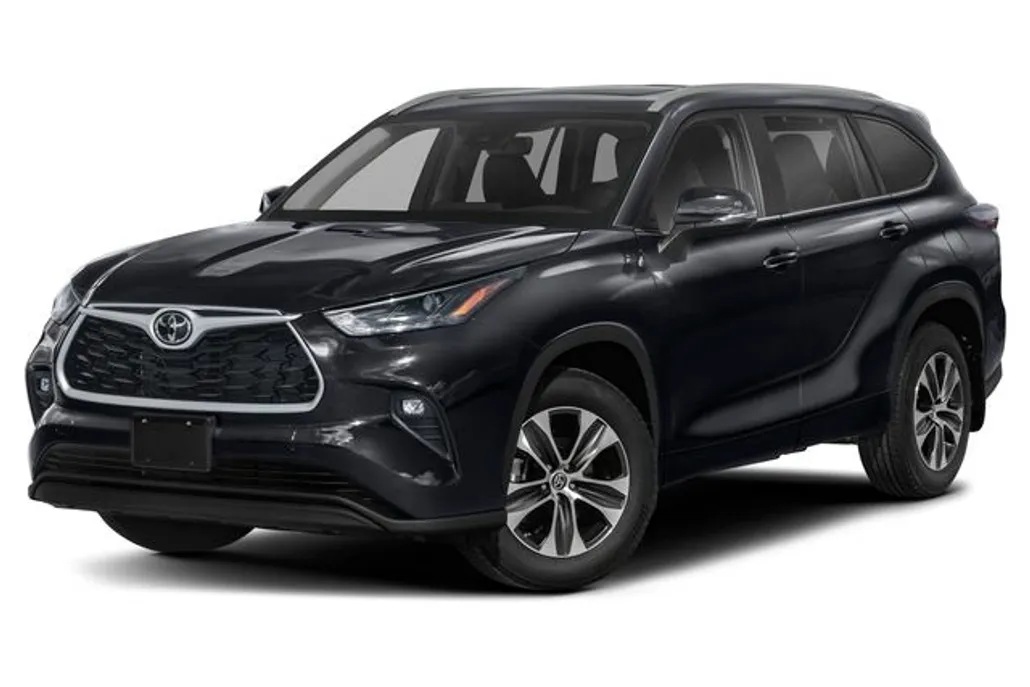 2023 Toyota Highlander L photo 1