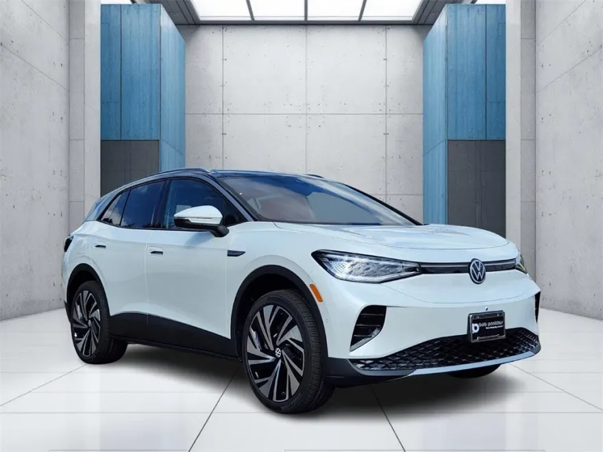 2025 Volkswagen ID.4 Pro Plus photo 1