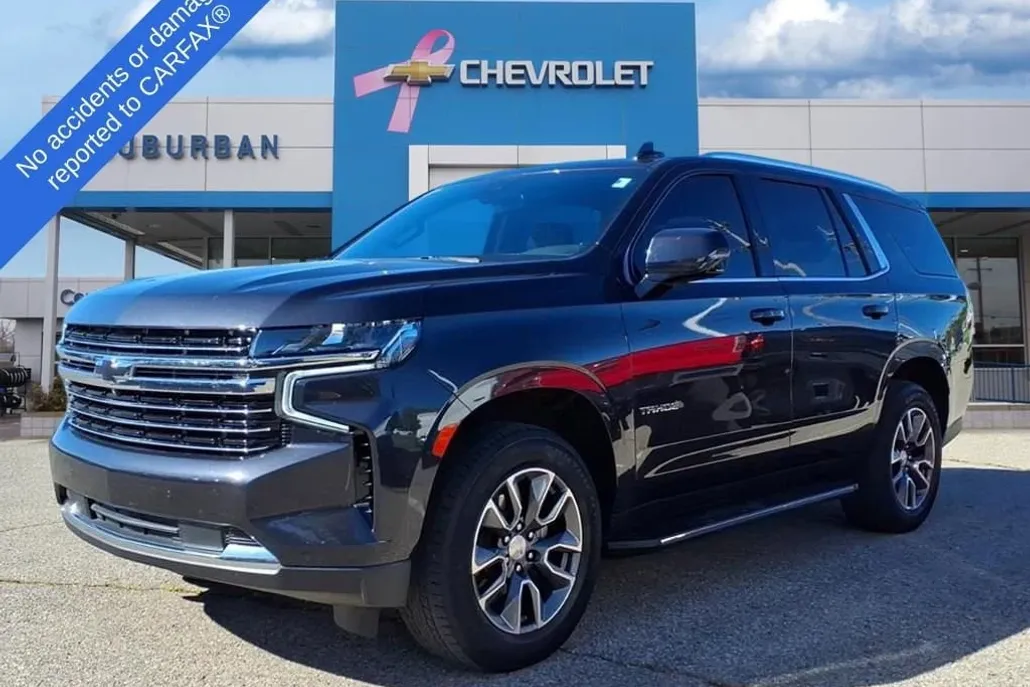 2023 Chevrolet Tahoe LT photo 1