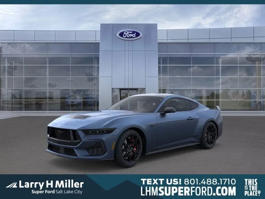 2025 Ford Mustang GT Premium photo 1