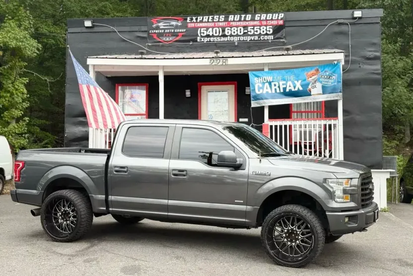 2017 Ford F-150 photo 1