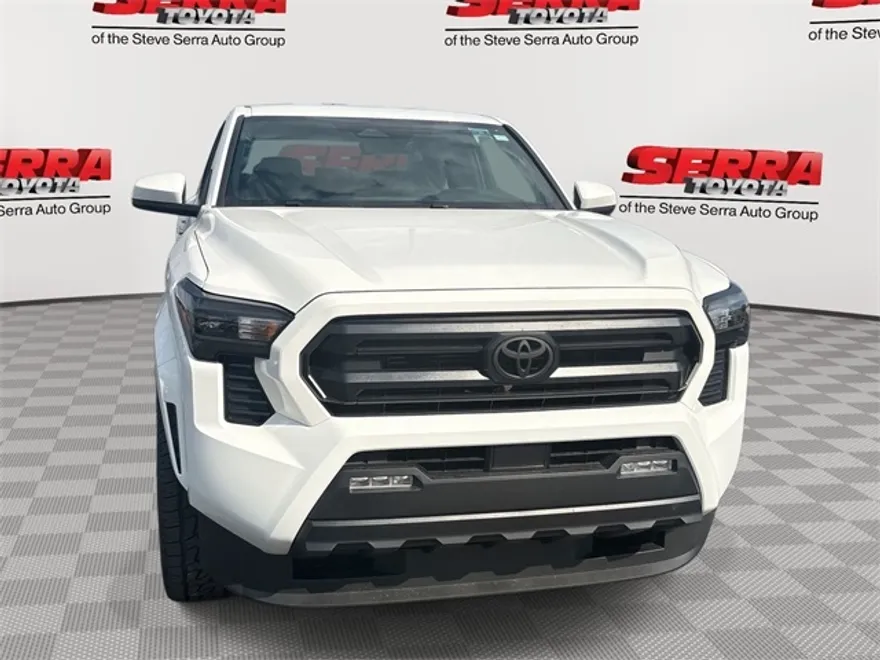 2025 Toyota Tacoma SR5 4x4 Double Cab photo 1