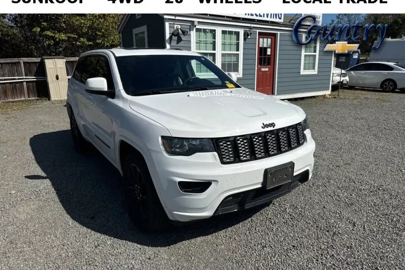 2018 Jeep Grand Cherokee Altitude photo 1
